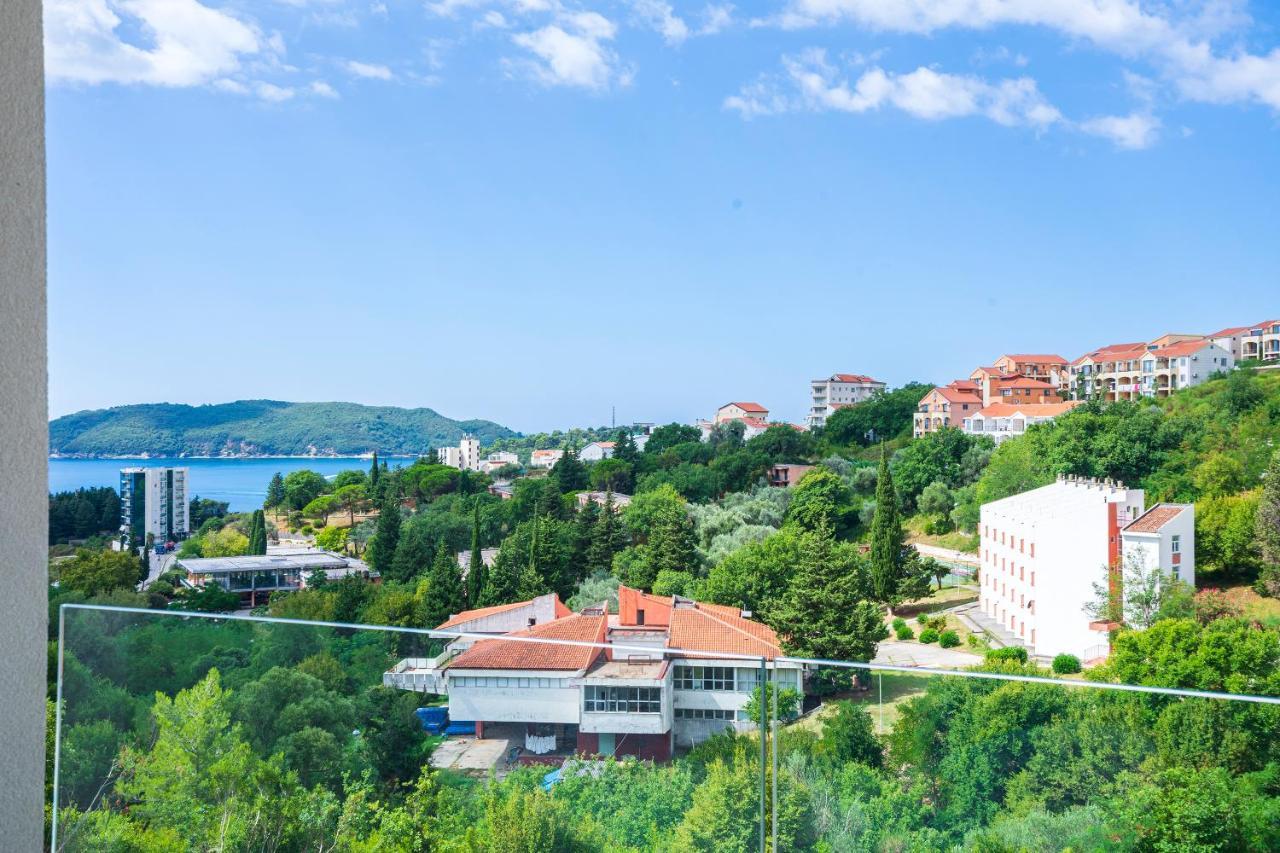 Status-M Apartments Bečići Εξωτερικό φωτογραφία