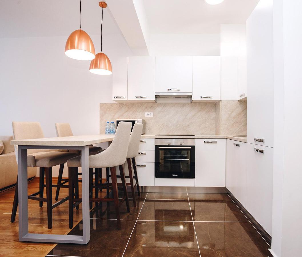 Status-M Apartments Bečići Εξωτερικό φωτογραφία