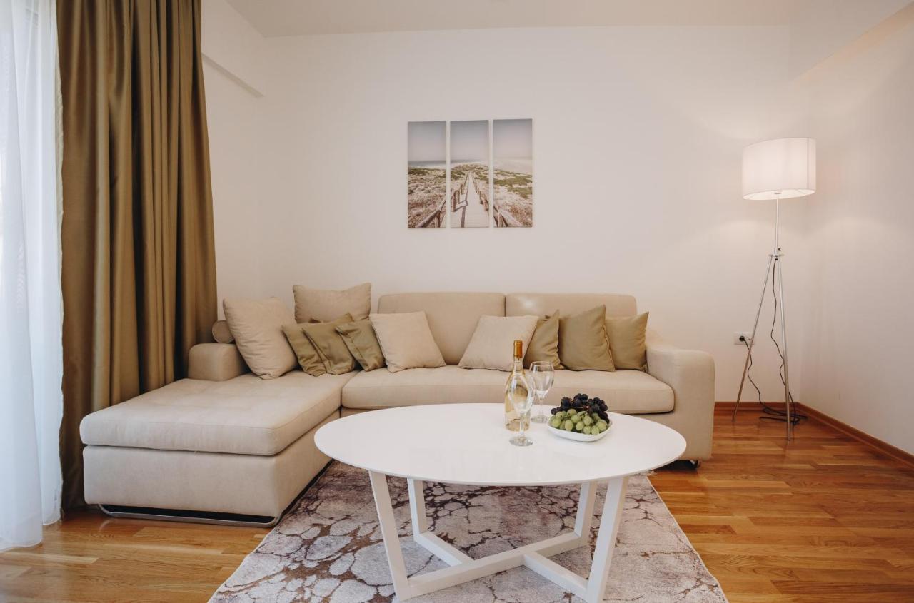 Status-M Apartments Bečići Εξωτερικό φωτογραφία