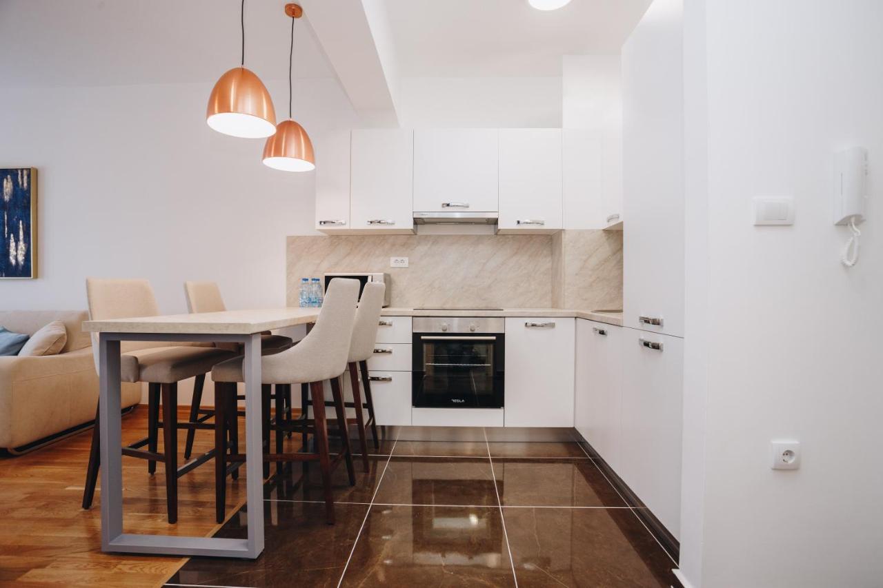 Status-M Apartments Bečići Εξωτερικό φωτογραφία